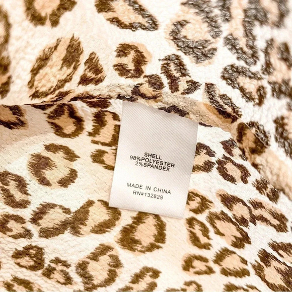 L’Academie leopard top one button from revolve size XS - Picture 4 of 9